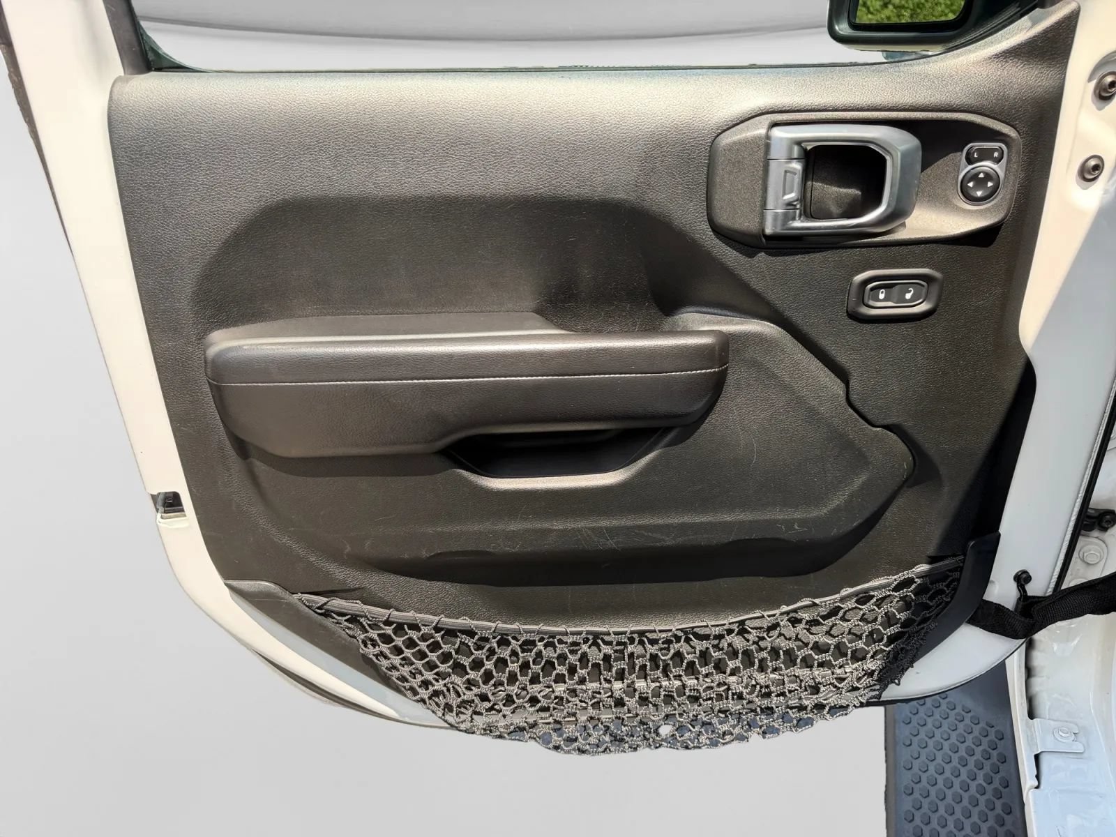 Used 2020 Jeep Wrangler Unlimited Sport AWD/4WD image 13