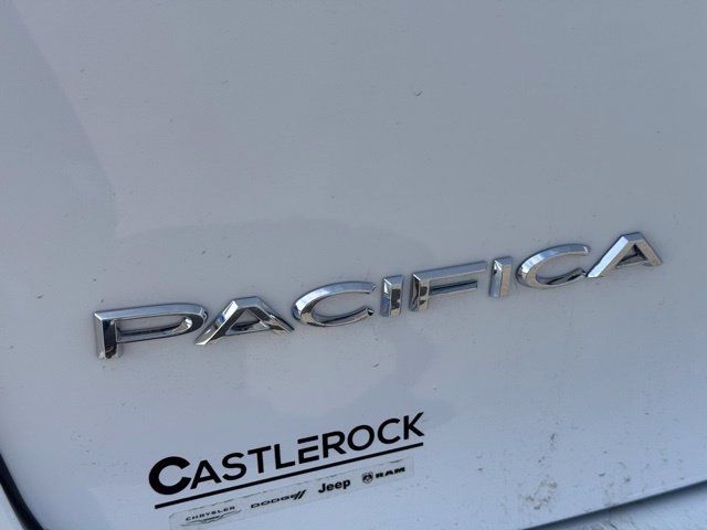 New 2026 Chrysler Pacifica Select FWD image 19