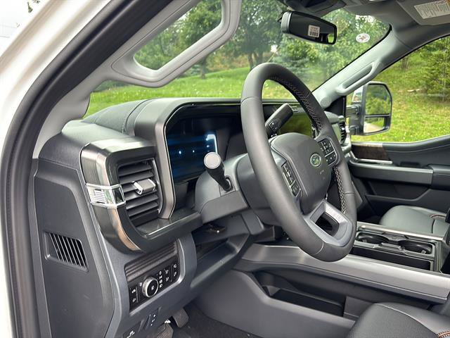 New 2026 Ford F350 Lariat w/ Chrome Package AWD/4WD image 12