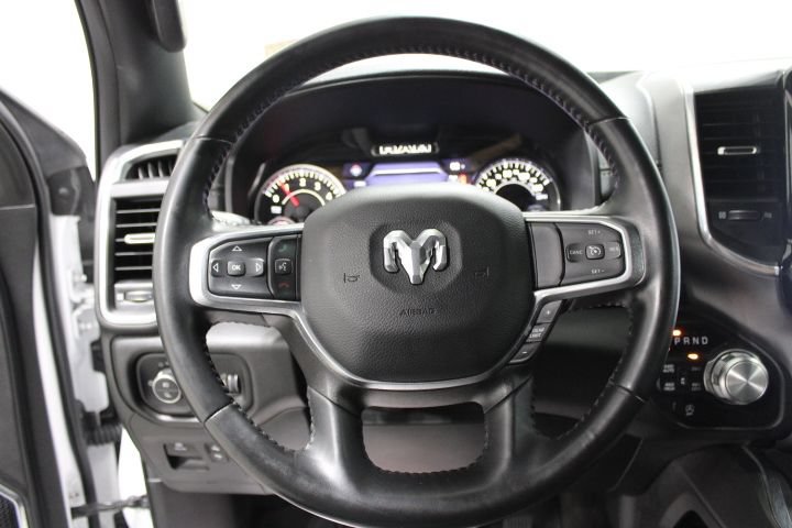 Used 2023 RAM 1500 Laramie AWD/4WD image 34
