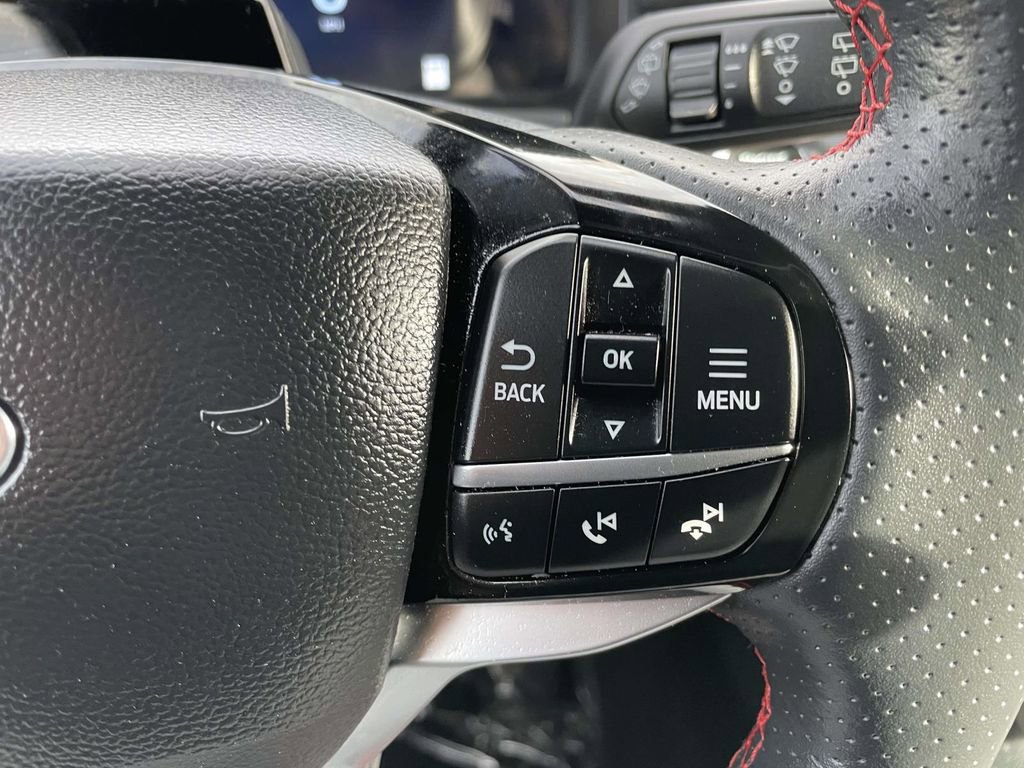 Used 2025 Ford Explorer ST-Line w/ ST-Line Street Pack image 33