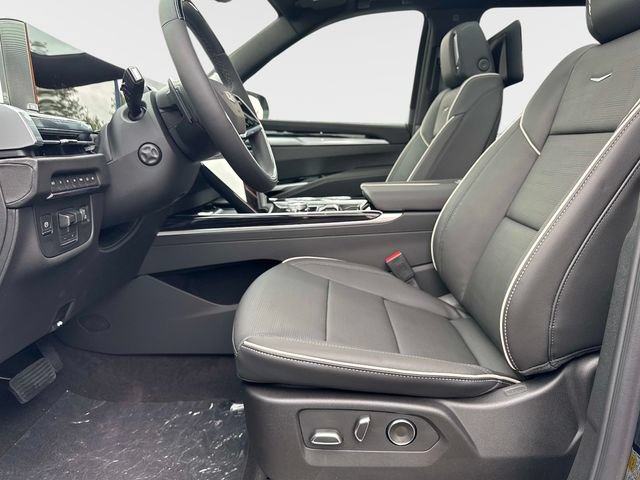 New 2026 Cadillac Escalade ESV Sport w/ Touring Package AWD/4WD image 21