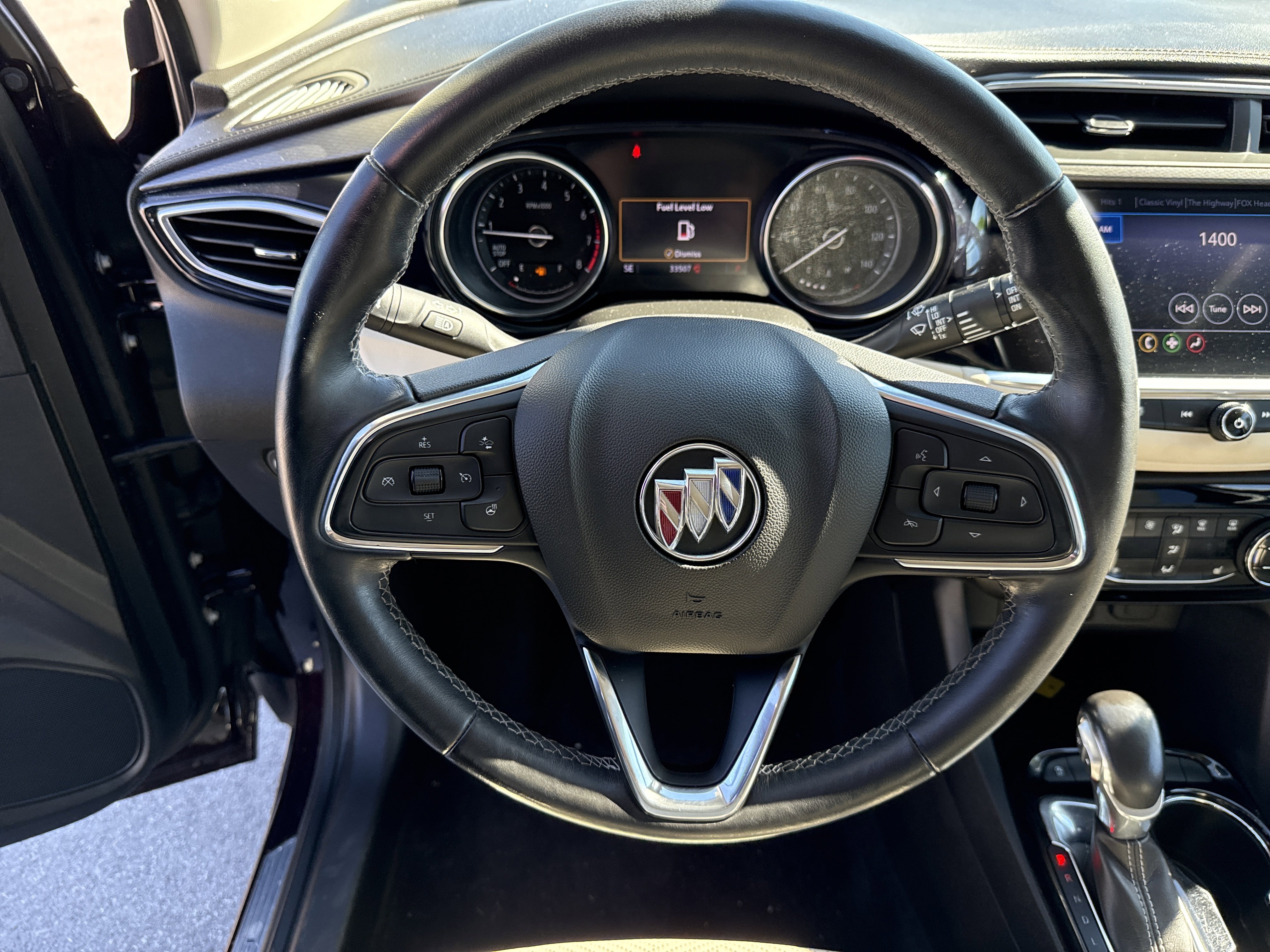 Used 2020 Buick Encore GX Essence image 17