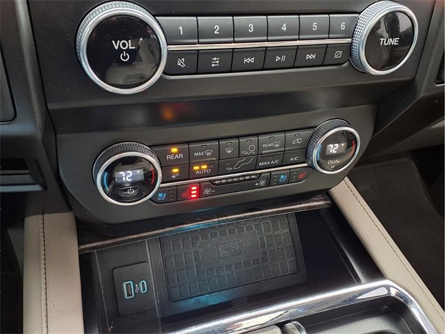 Used 2021 Ford Expedition Limited image 25