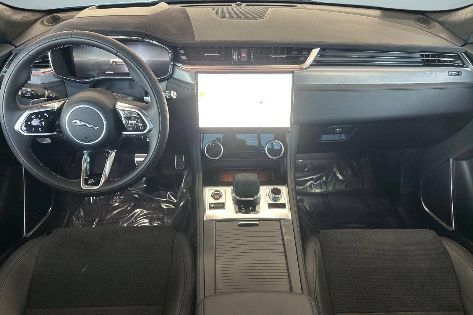 New 2026 Jaguar F-PACE SVR 575 Edition AWD/4WD image 14