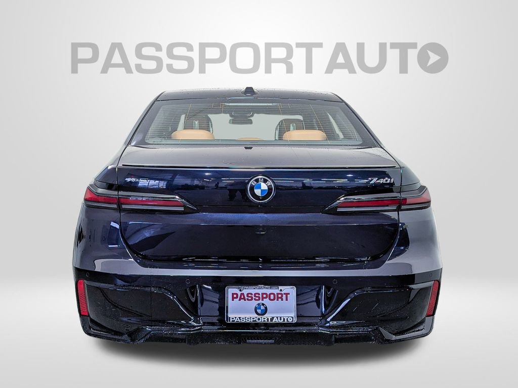 New 2026 BMW 740i xDrive image 5