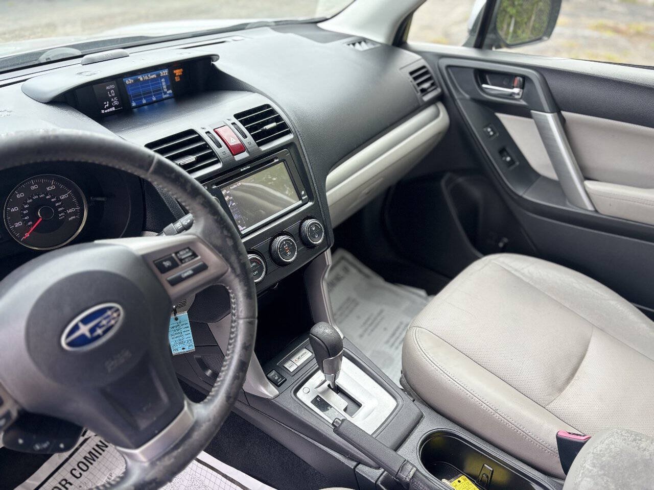 Used 2014 Subaru Forester 2.5i Limited AWD/4WD image 16