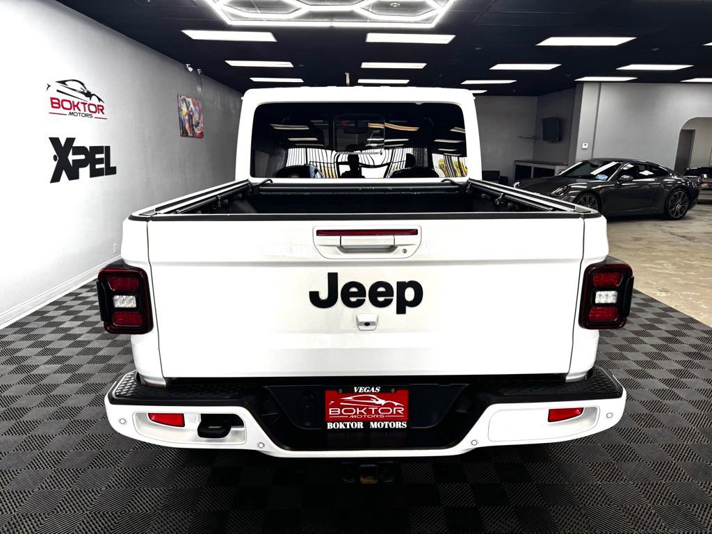 Used 2023 Jeep Gladiator Overland AWD/4WD image 13