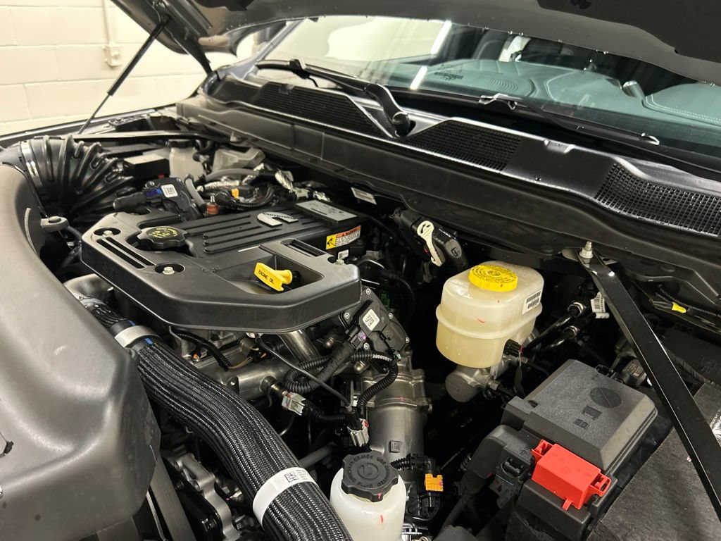 New 2026 RAM 2500 Limited AWD/4WD image 26