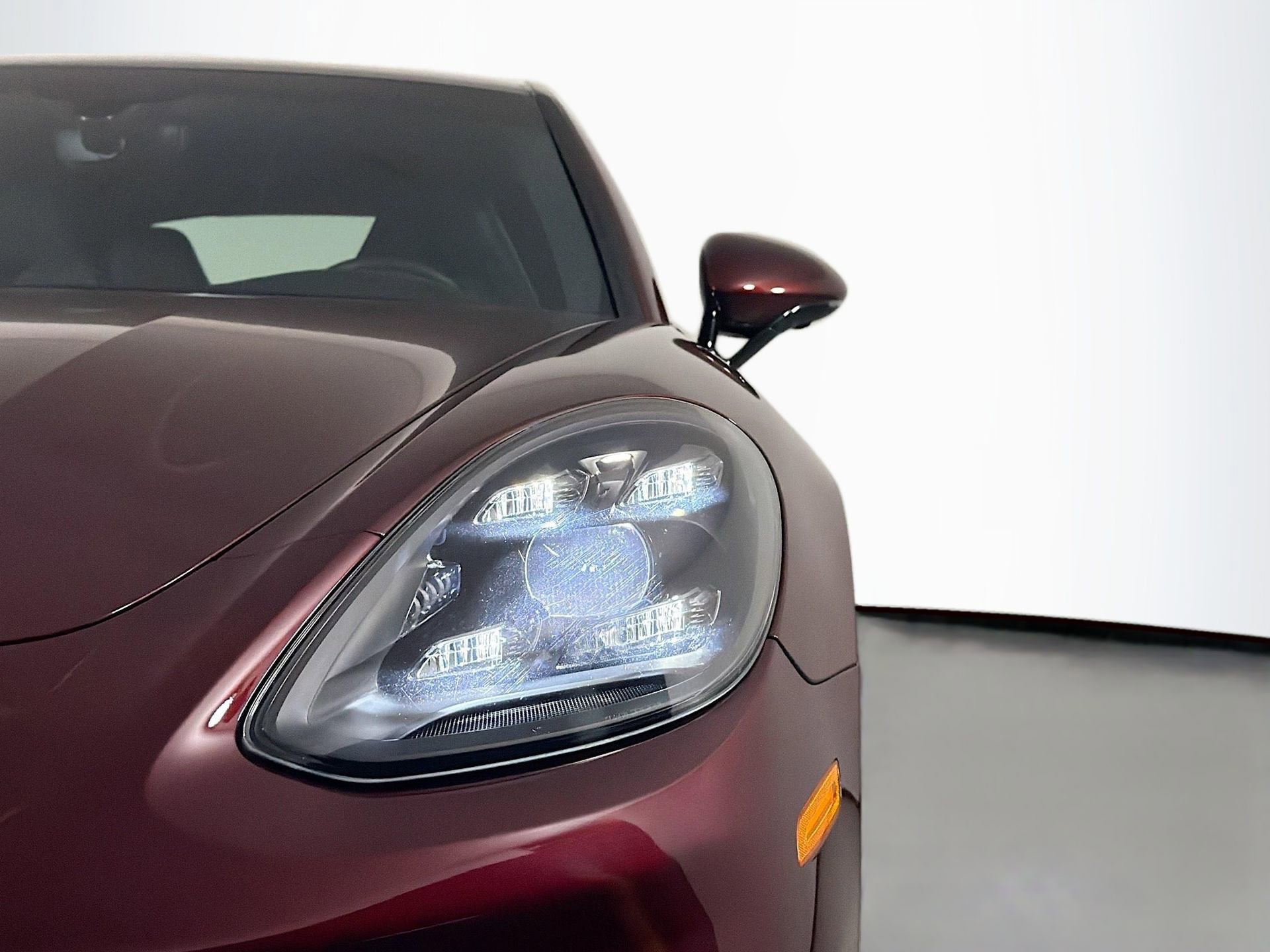 Certified 2023 Porsche Panamera 4 Platinum Edition w/ Assistance Package image 15