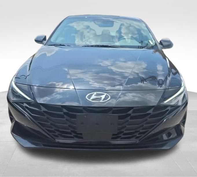 Used 2023 Hyundai Elantra SEL FWD video 2
