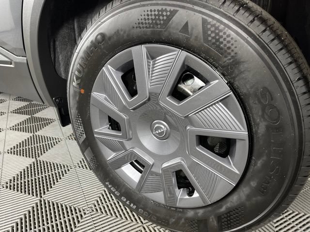 New 2026 Nissan Kicks S FWD image 17
