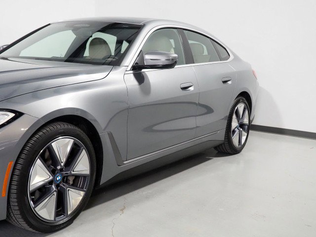 Used 2023 BMW i4 eDrive35 image 59