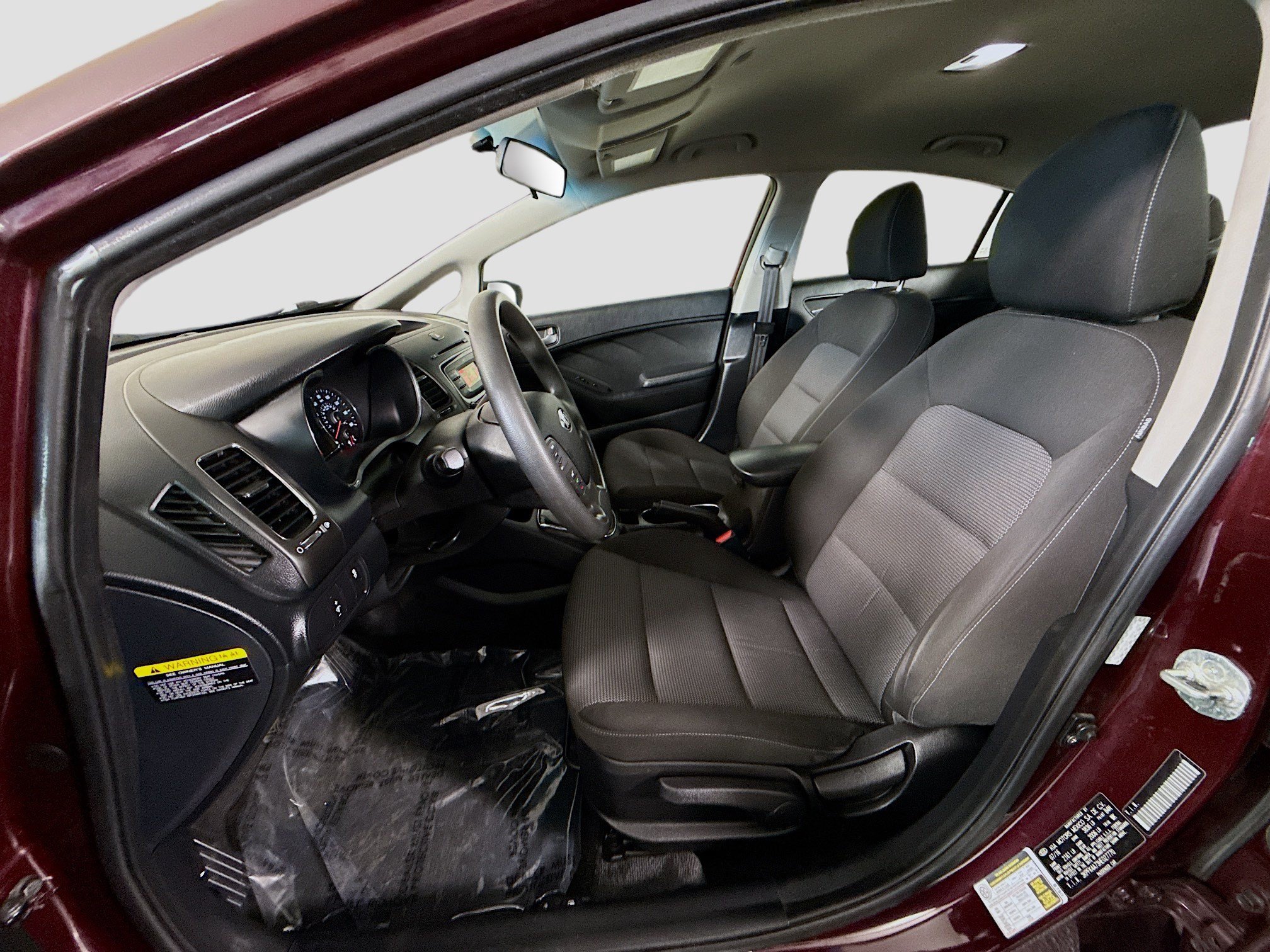 Used 2017 Kia Forte LX FWD image 20