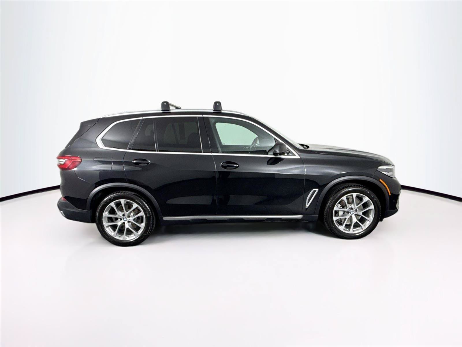 Used 2019 BMW X5 xDrive40i w/ Premium Package 2 AWD/4WD image 11