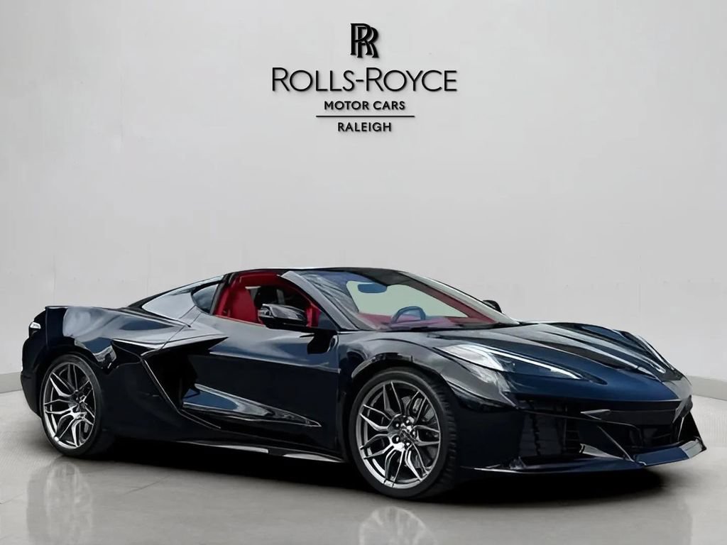 Used 2026 Chevrolet Corvette Z06 RWD image 23