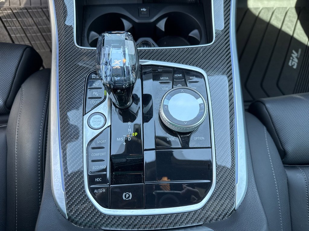 Used 2022 BMW X5 M50i w/ Executive Package image 53