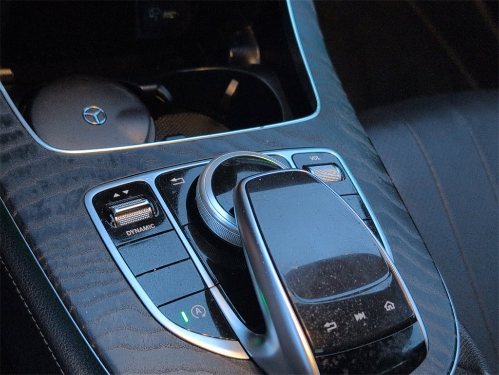 Used 2020 Mercedes-Benz E 350 Sedan image 17