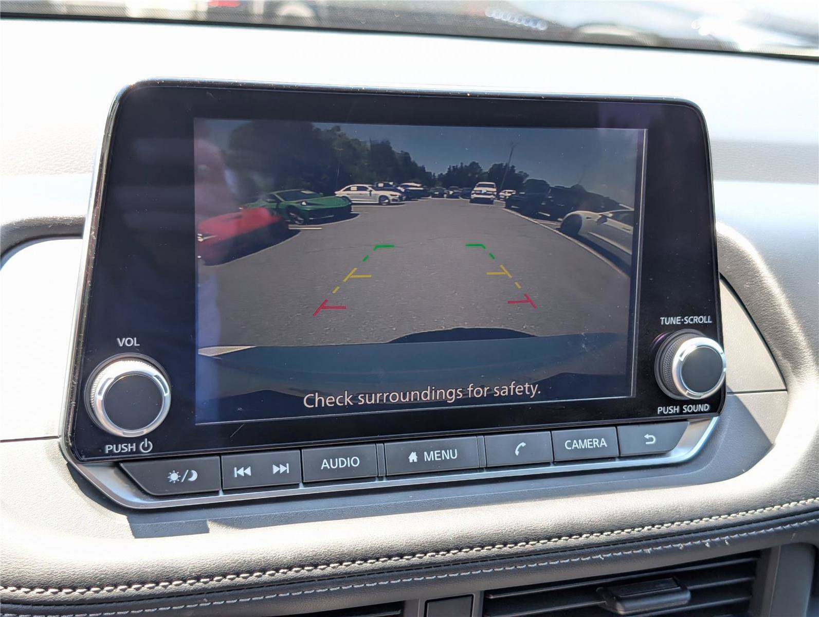 Used 2024 Nissan Rogue S AWD/4WD image 26