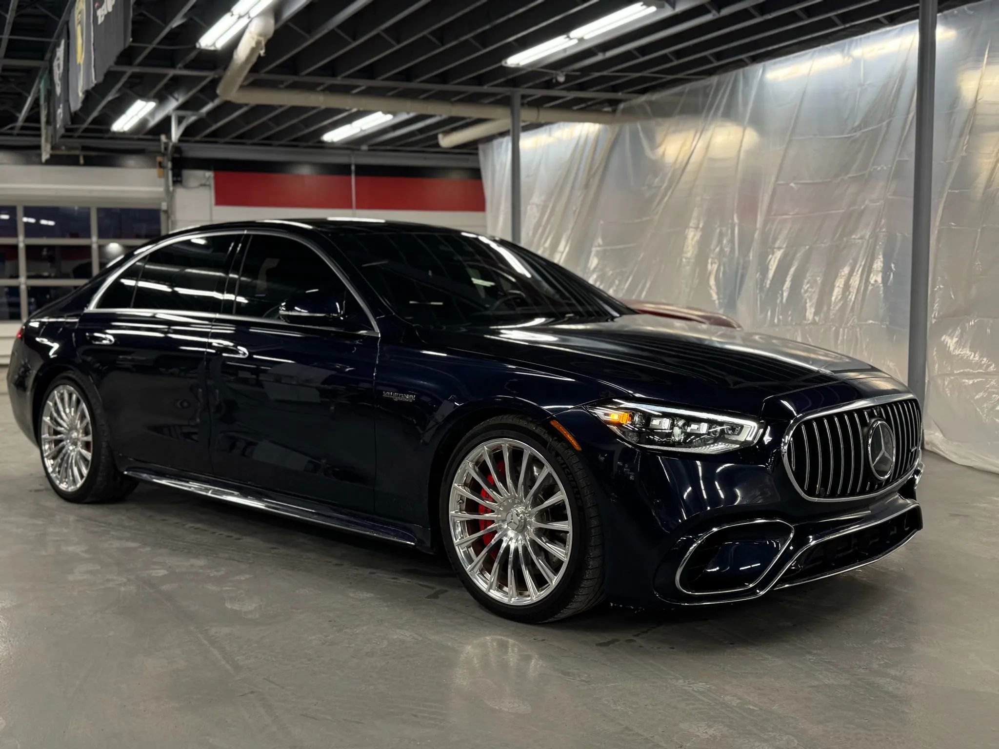 Used 2024 Mercedes-Benz S 63 AMG S image 3