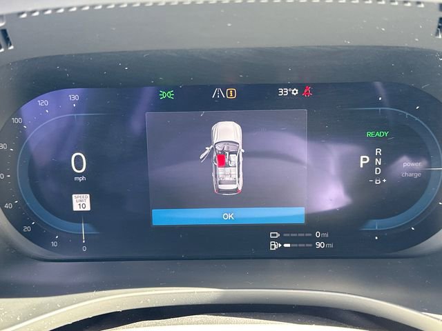 Used 2025 Volvo XC60 T8 Plus w/ Protection Package Premier image 28