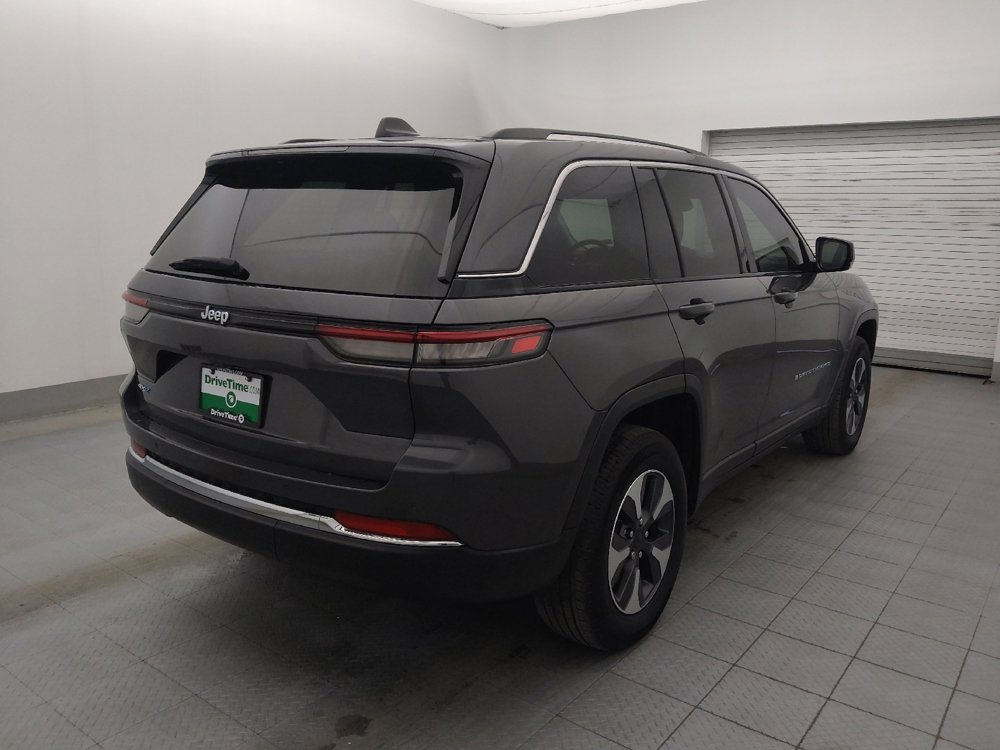 Used 2022 Jeep Grand Cherokee Limited 4xe image 9