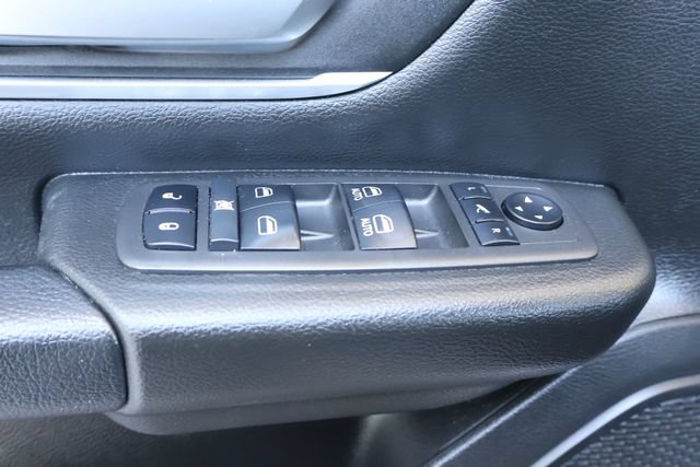 Used 2022 RAM 1500 Big Horn AWD/4WD image 13