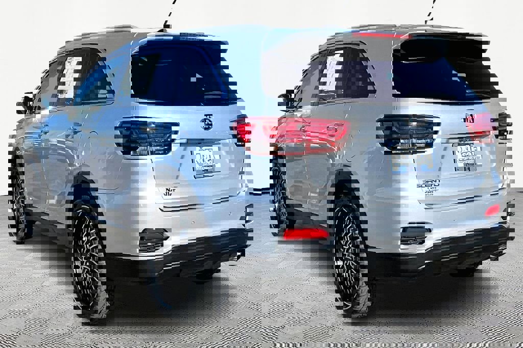 Used 2020 Kia Sorento LX w/ LX I4 Convenience Package image 13