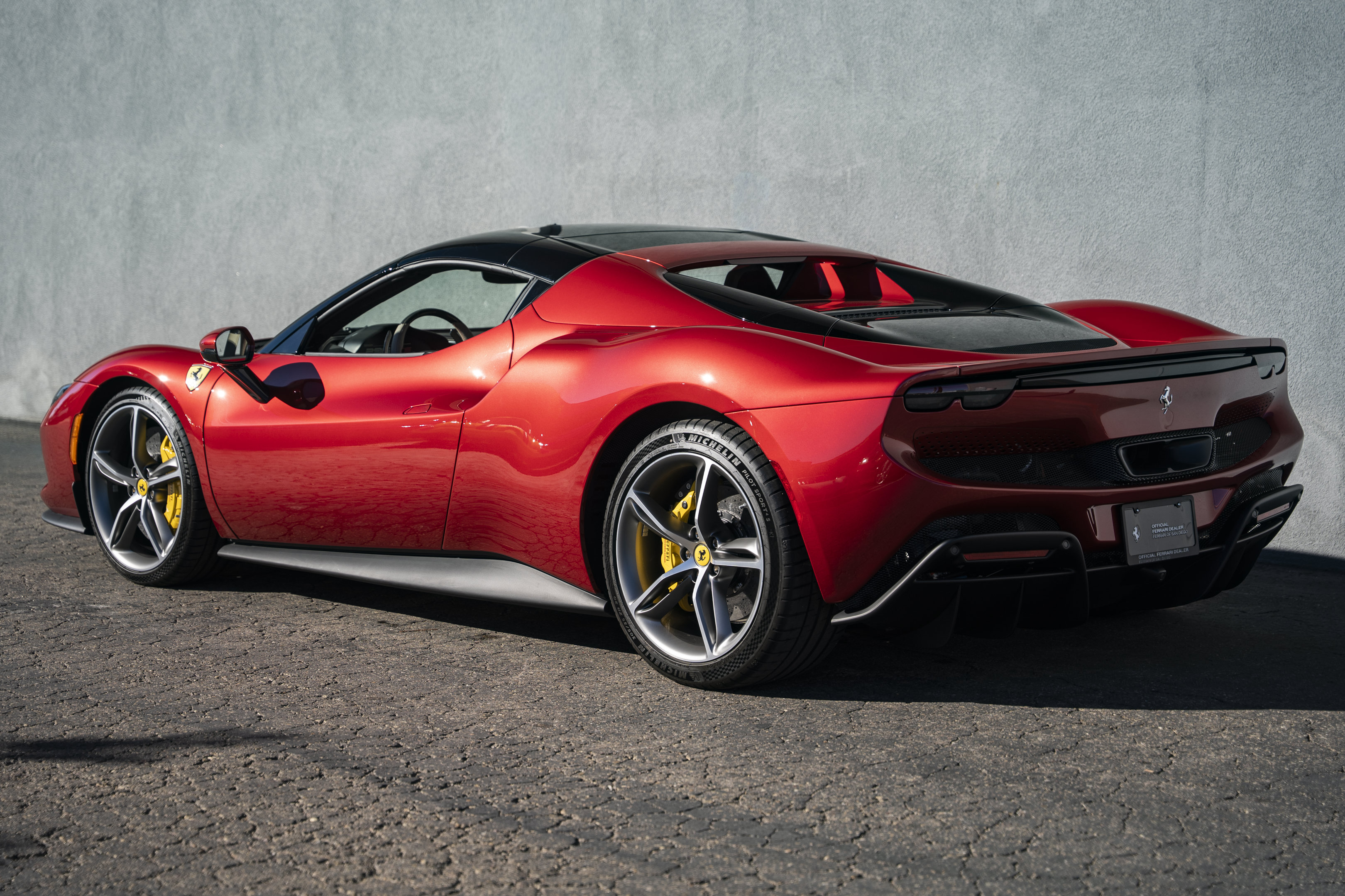 Used 2025 Ferrari 296 GTS RWD image 10