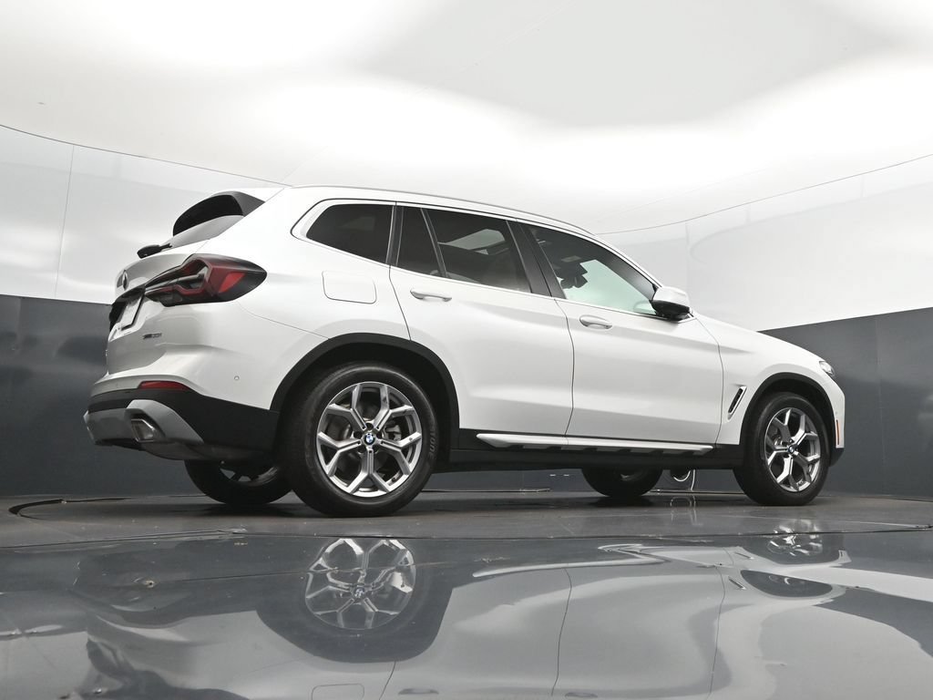 Certified 2024 BMW X3 sDrive30i w/ Premium Package RWD image 42