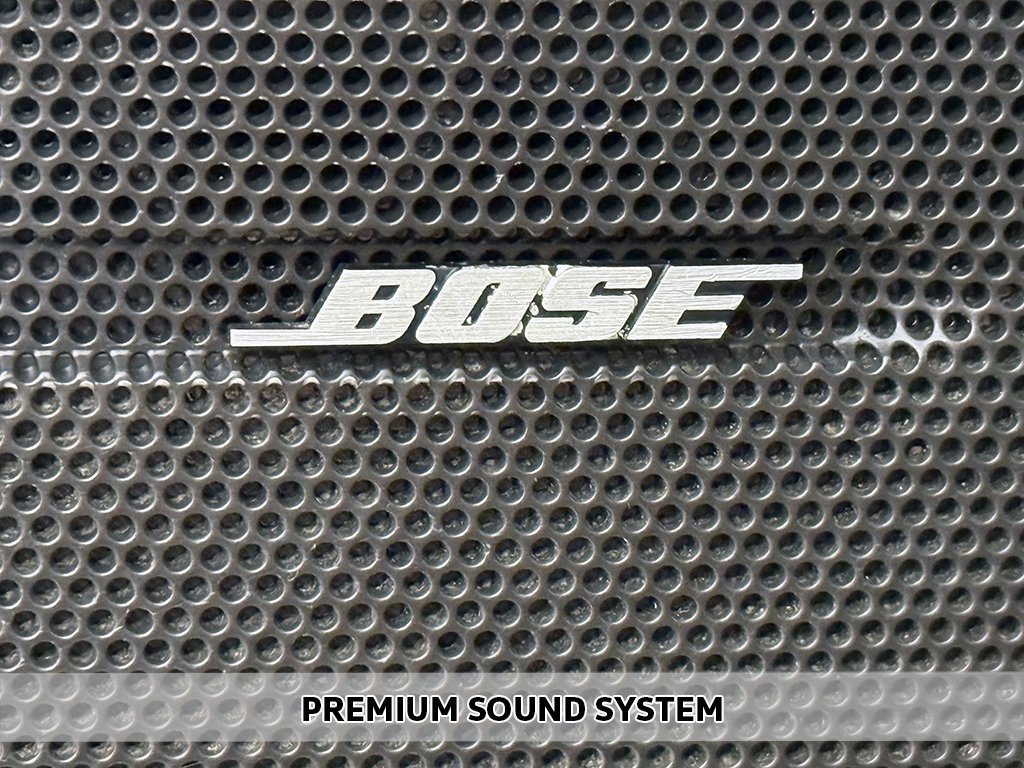 Used 2016 Chevrolet Traverse LT w/ Traveler's Package image 3