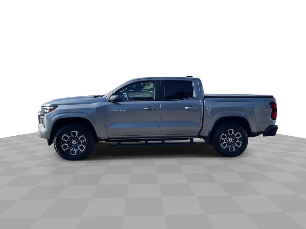 Used 2025 Chevrolet Colorado Z71 w/ Technology Package image 5