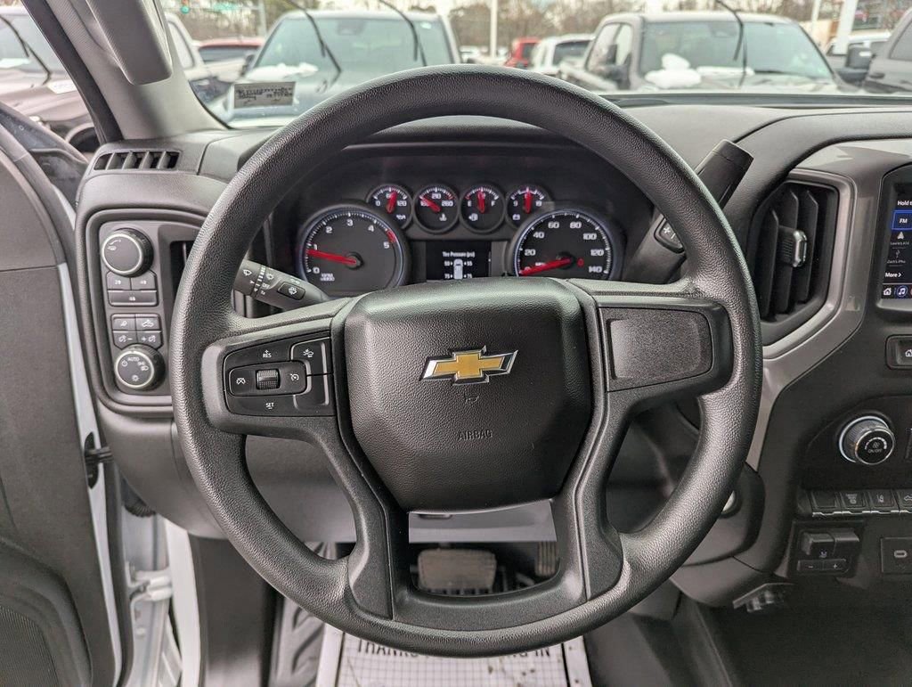 Used 2024 Chevrolet Silverado 3500 W/T image 22