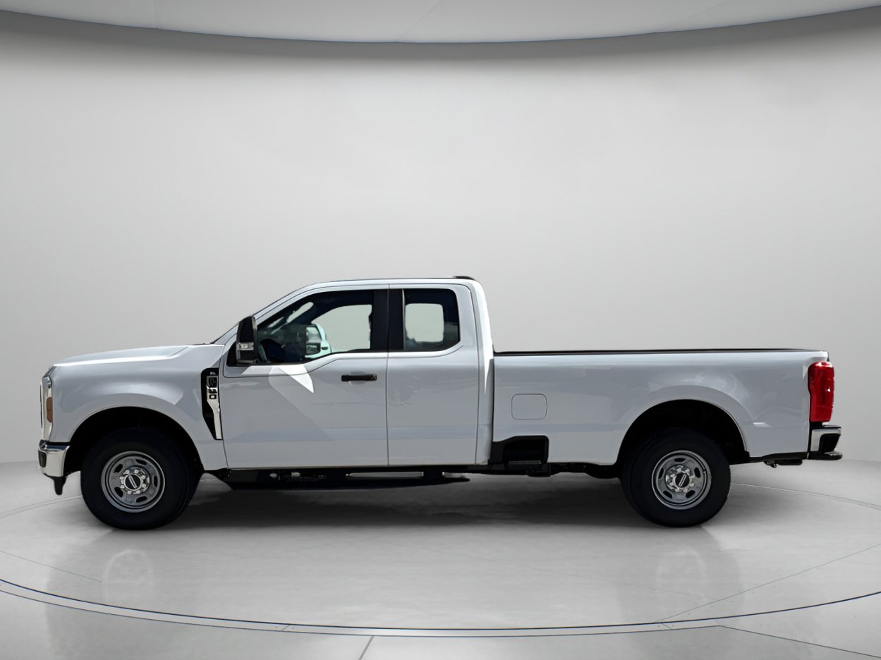 New 2026 Ford F350 XL w/ XL Chrome Package RWD image 6