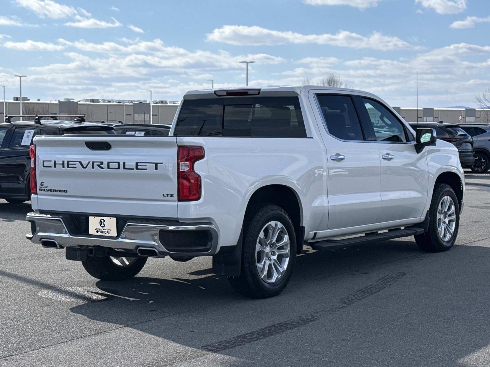 Used 2023 Chevrolet Silverado 1500 LTZ image 23