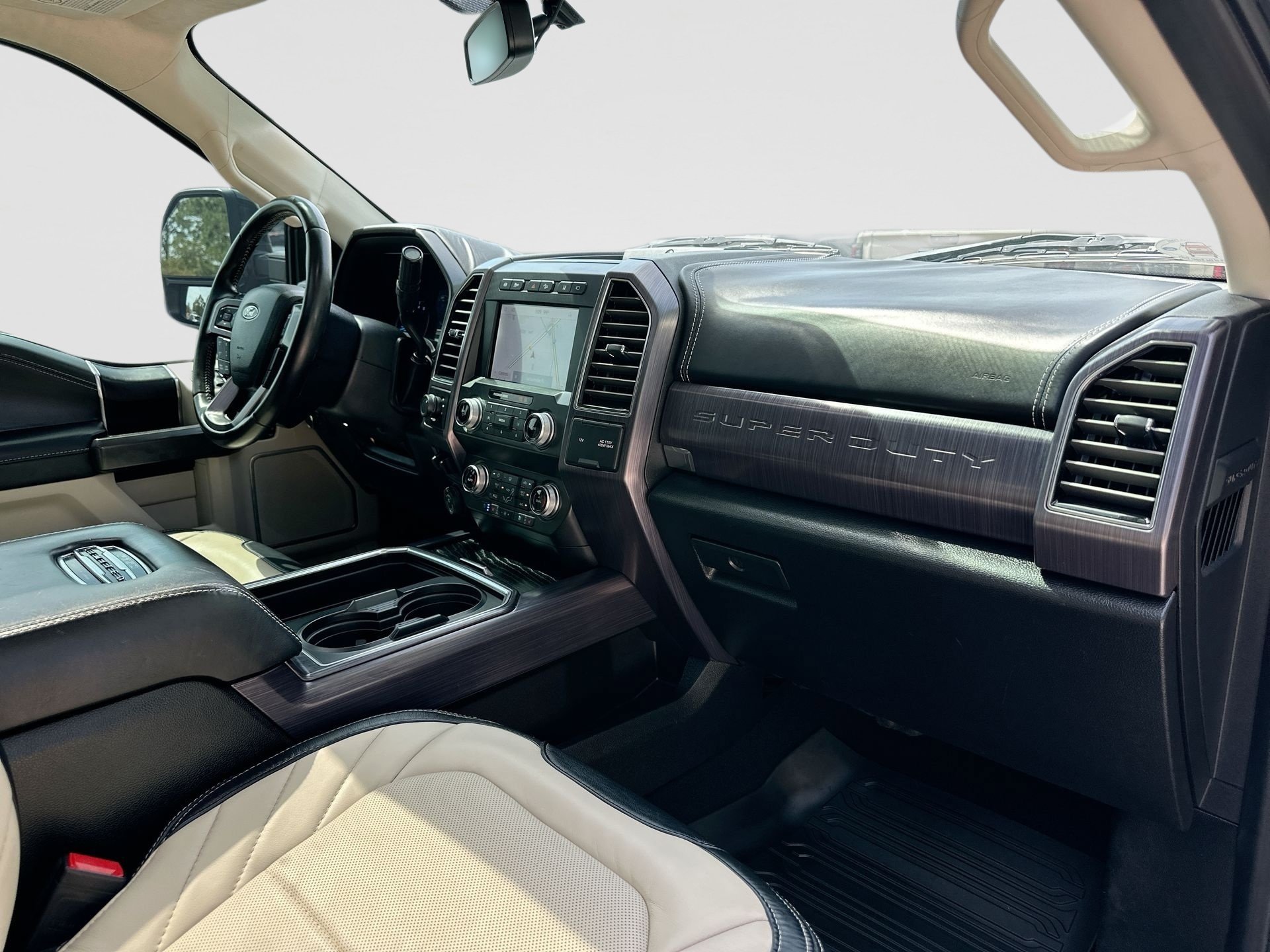 Used 2021 Ford F350 Limited AWD/4WD image 29