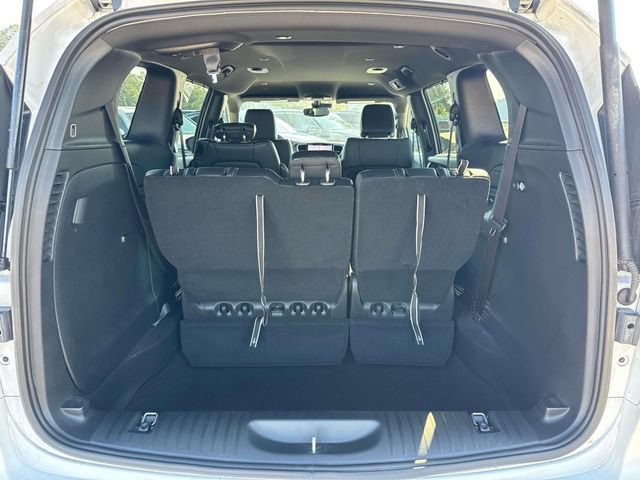 Used 2025 Chrysler Pacifica Select FWD image 12