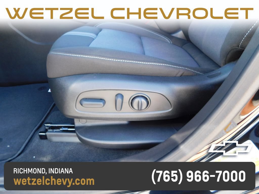 New 2026 Chevrolet Blazer LT w/ Convenience Package AWD/4WD image 13