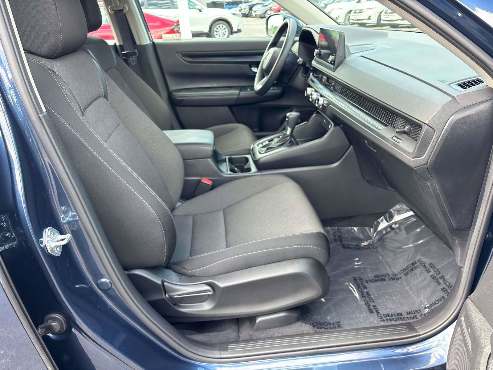 Used 2023 Honda CR-V LX image 17