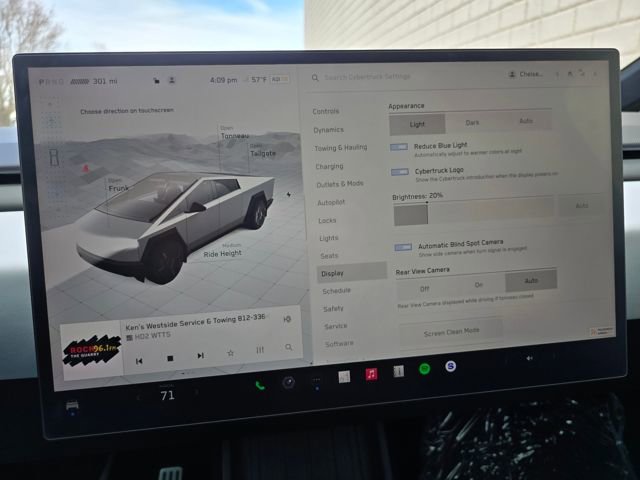 Used 2025 Tesla Cybertruck AWD Crew Cab image 56