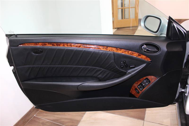 Used 2006 Mercedes-Benz CLK 350 Coupe image 20