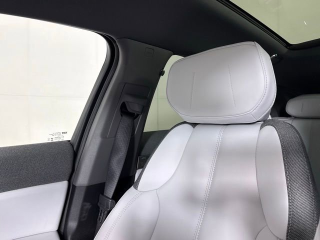 New 2025 Cadillac Optiq Sport 1 AWD/4WD image 18