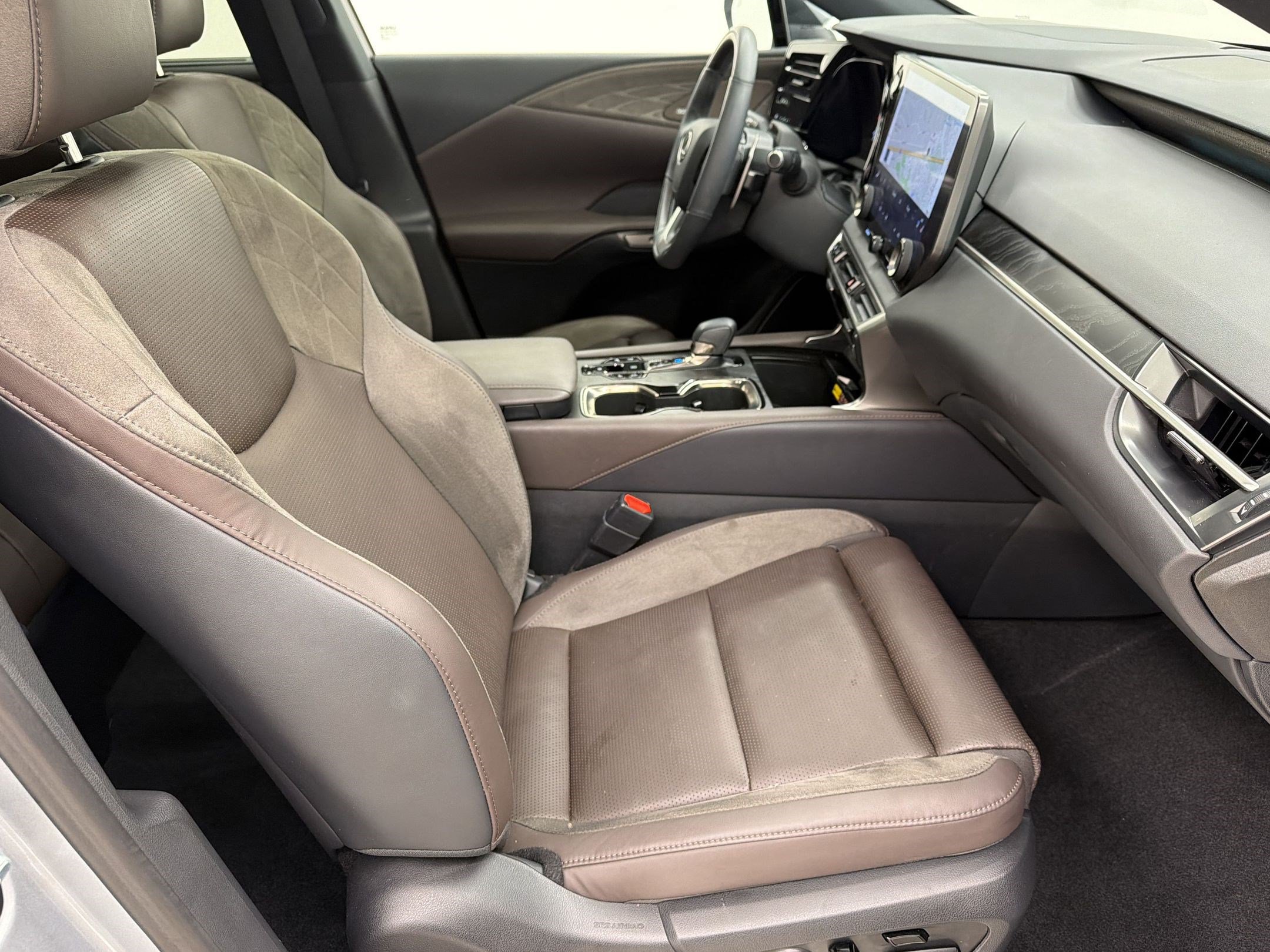 Used 2023 Lexus RX 350 AWD w/ Cold Area Package image 29