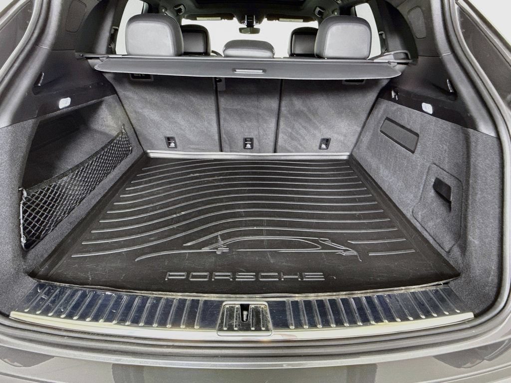 Certified 2023 Porsche Cayenne AWD/4WD image 27