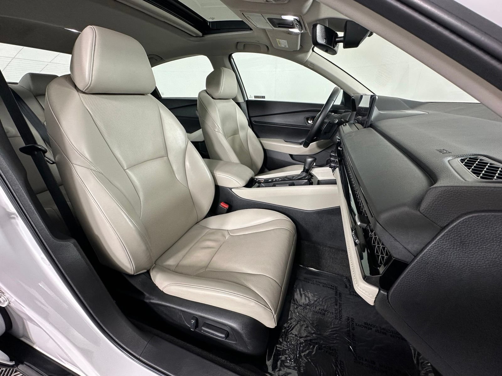 Used 2023 Honda Accord EX-L image 5