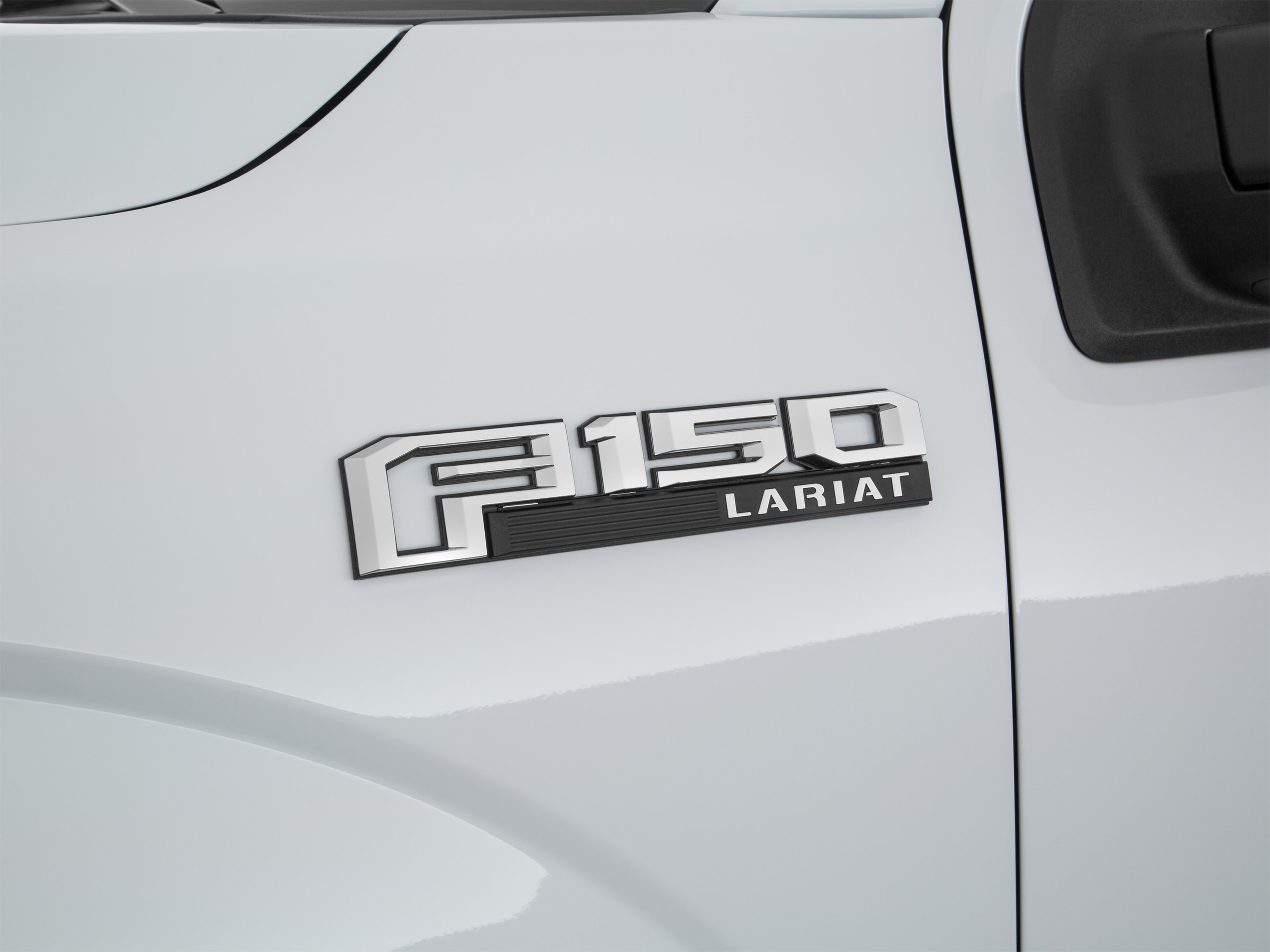 Used 2019 Ford F150 King Ranch w/ Equipment Group 601A Luxury AWD/4WD image 63