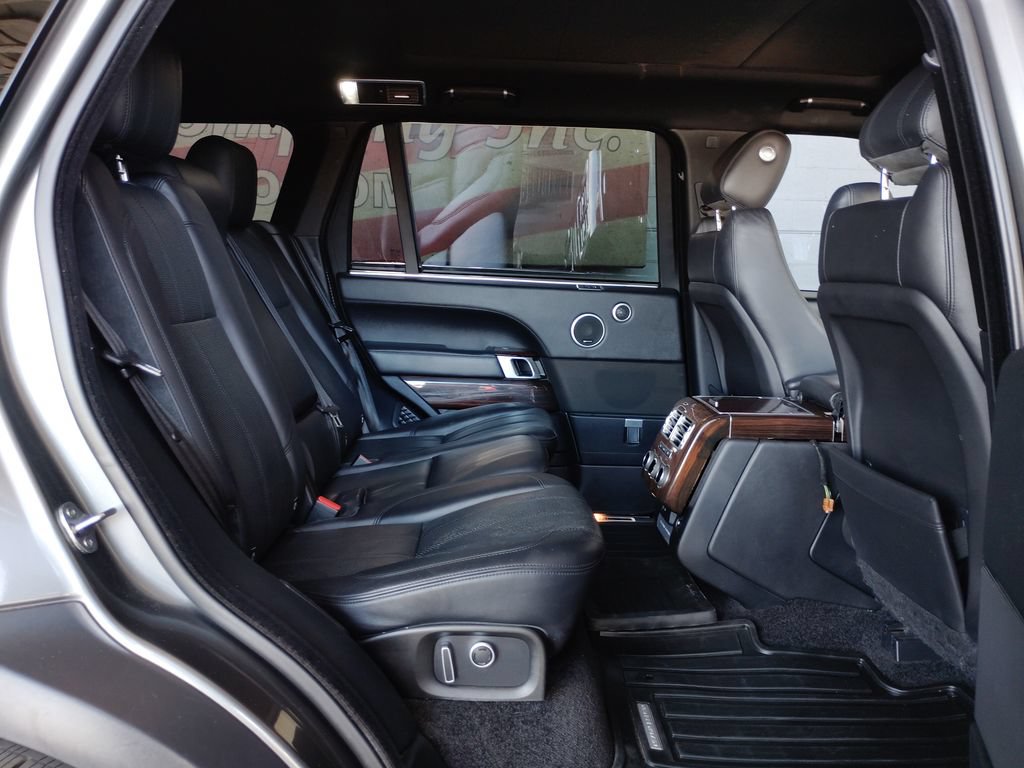 Used 2017 Land Rover Range Rover Long Wheelbase Supercharged AWD/4WD image 16