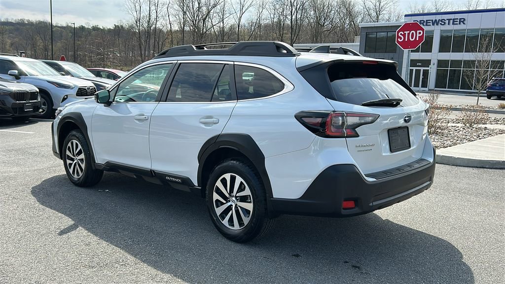 Certified 2025 Subaru Outback Premium image 6