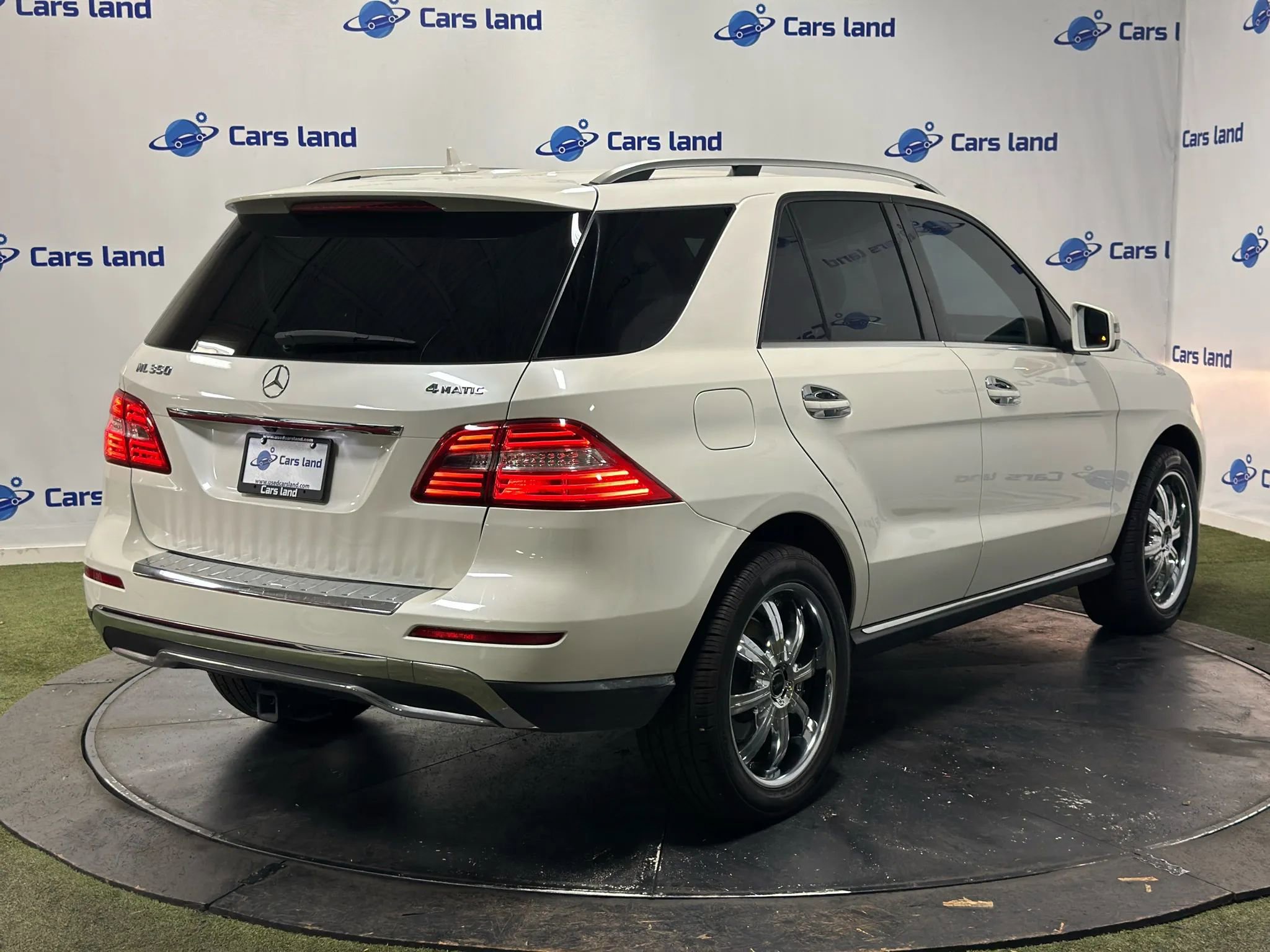 Used 2013 Mercedes-Benz ML 350 4MATIC image 3