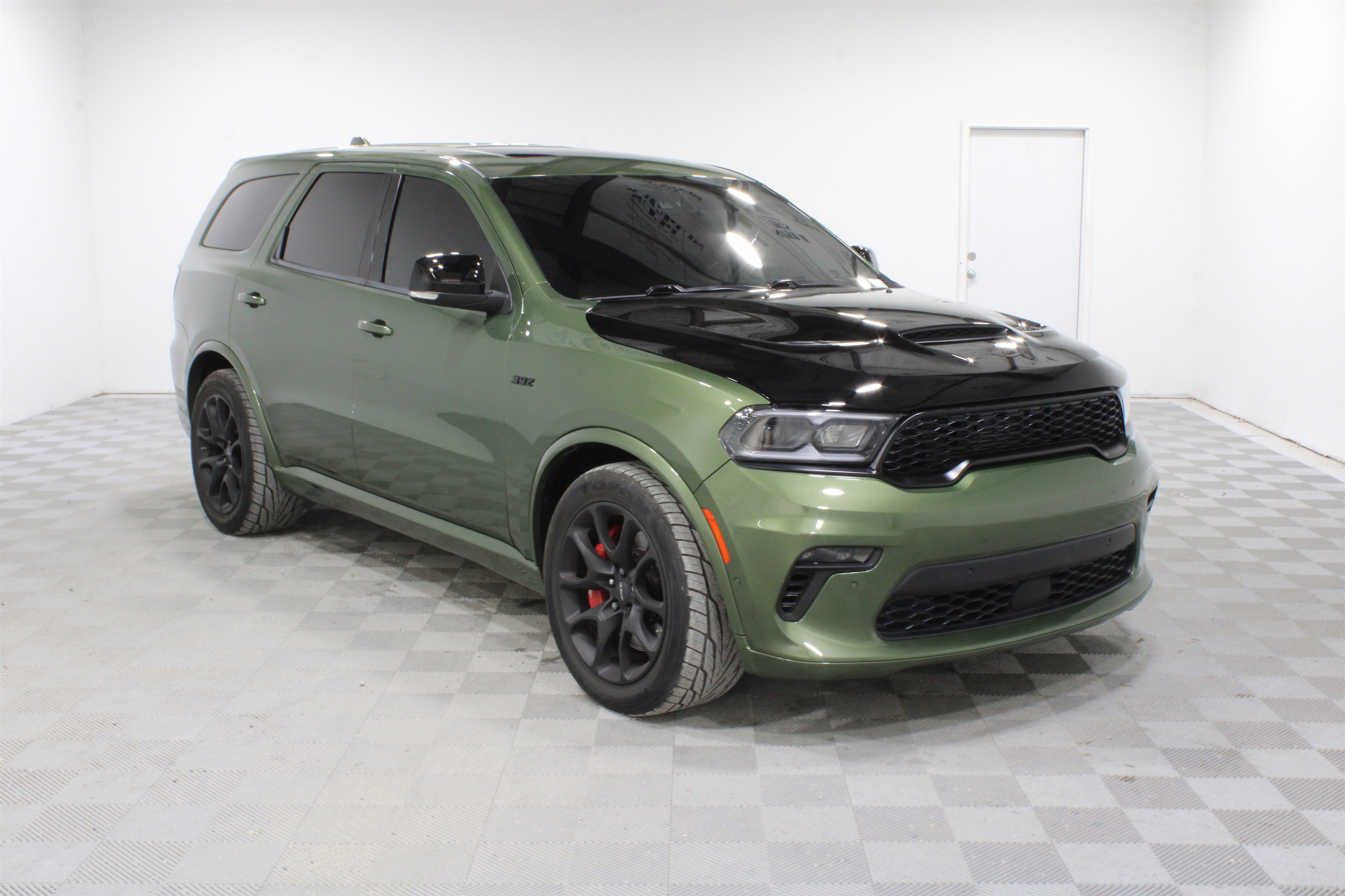 Used 2021 Dodge Durango SRT w/ Premium Interior Group AWD/4WD image 1
